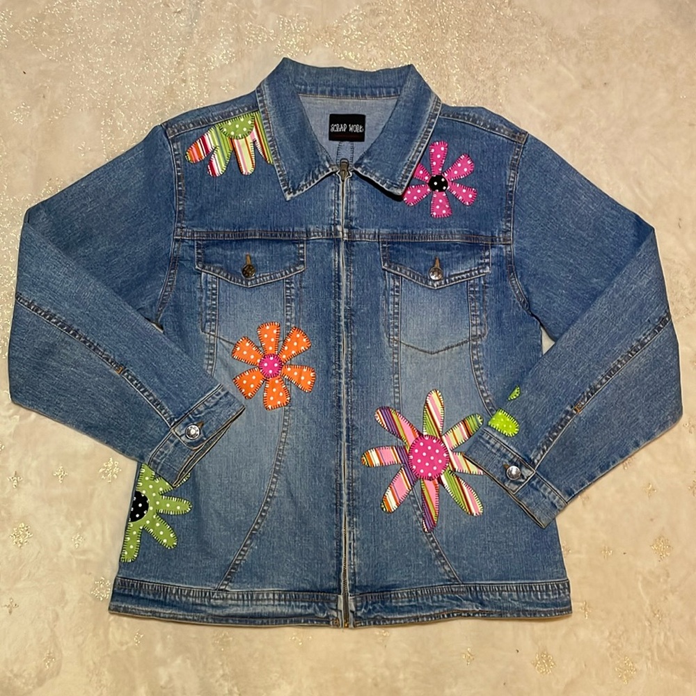 Scrap Work Floral Appliqued Embroidered Zip Denim Medium Jacket